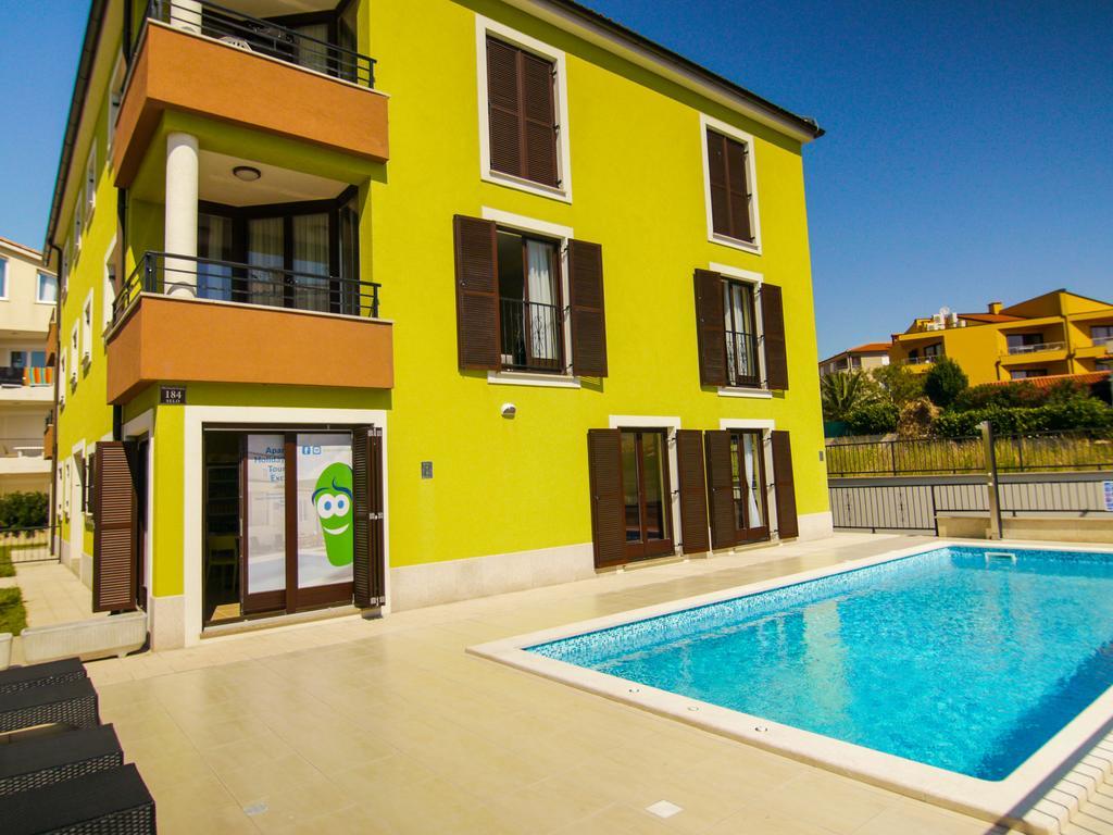 פרמנטורה Smaragdna Villa Yourcroatiaholiday מראה חיצוני תמונה